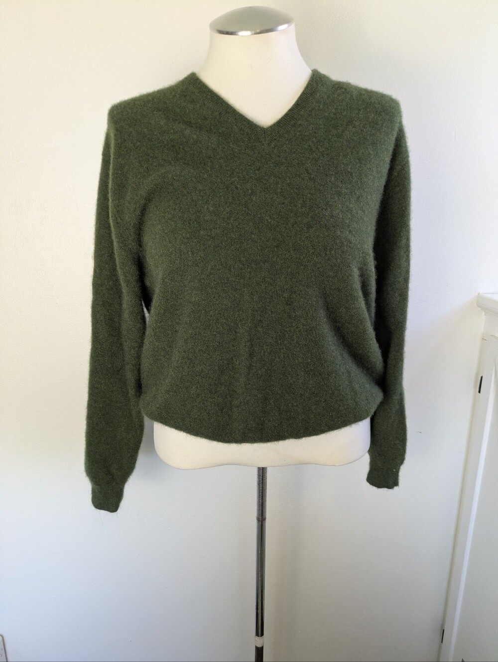 Green Chashmere XXL V-Neck Sweater